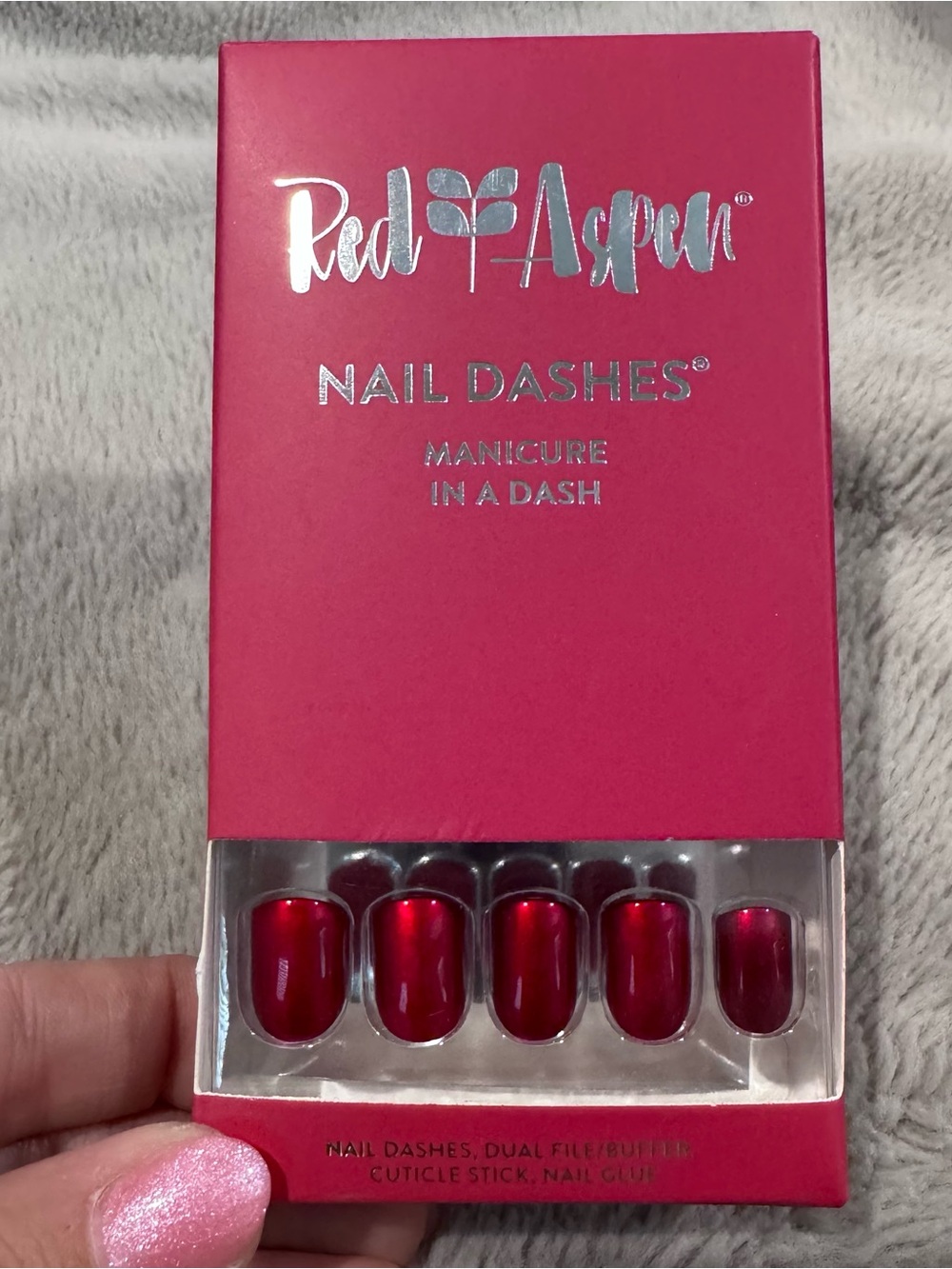 Red Aspen Nail Dashes Roses For Ruby NEW